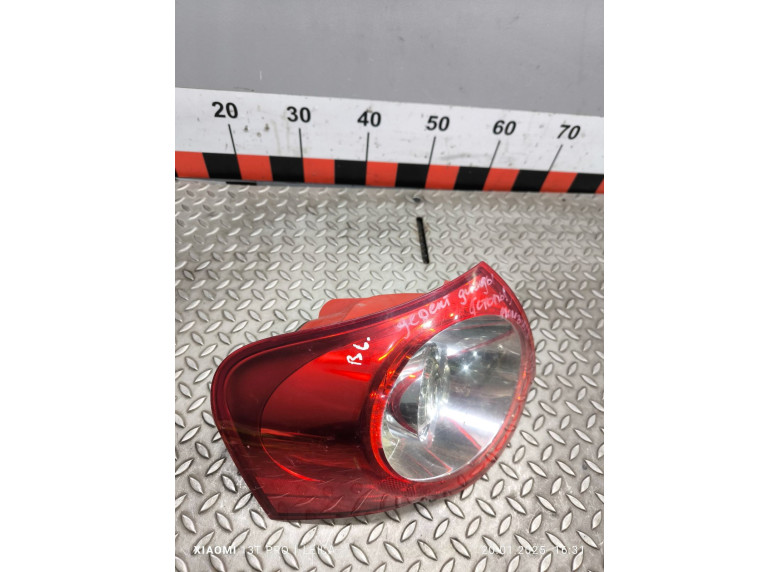Фонарь задний левый к Volkswagen Passat, 2006г.
