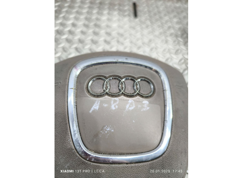 Подушка безопасности водителя к Audi A8, 2007г.