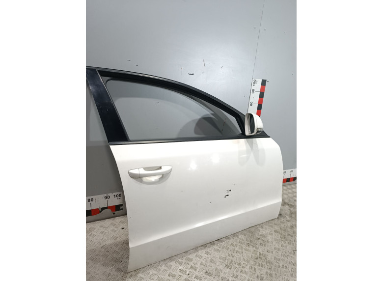 Замок двери передней правой к Skoda Superb, 2010г.