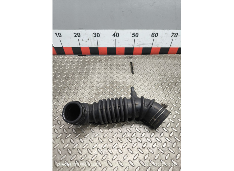 Патрубок турбины к Hyundai Galloper, 1999г.