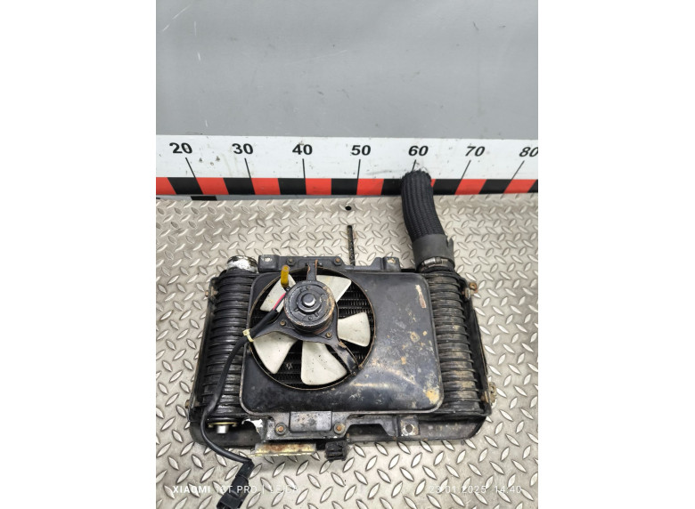 Интеркулер к Hyundai Galloper, 1999г.