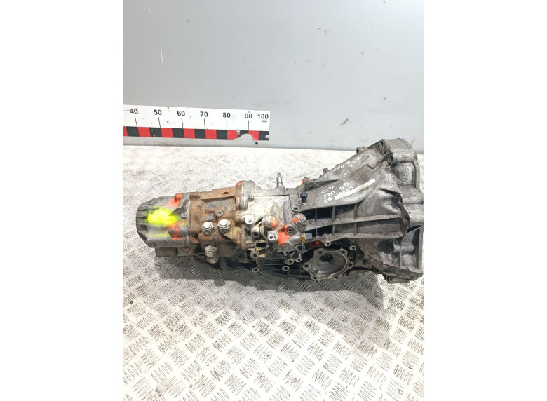 КПП механическая (МКПП) к Volkswagen Passat, 2002г.