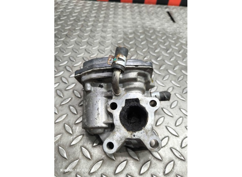Клапан EGR к Клапан EGR к Toyota Yaris undefined г. Yaris
