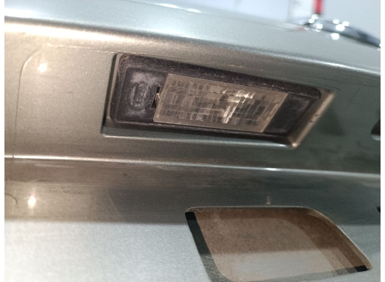 Подсветка номера к Nissan Primera, 2004г.