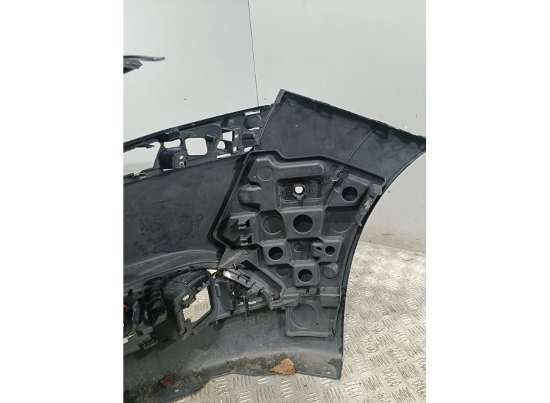 Бампер передний к Бампер передний к Peugeot 5008 undefined г. 5008