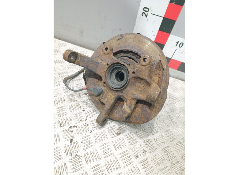 Ступица передняя правая к Hyundai Galloper