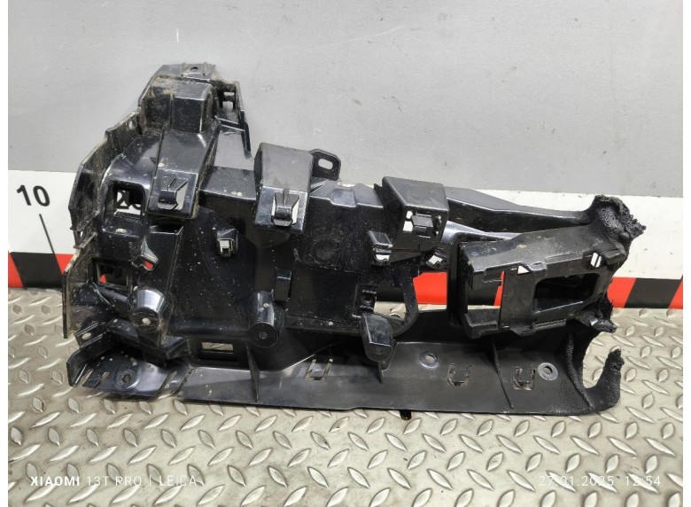 Кронштейн крепления бампера заднего к Кронштейн крепления бампера заднего к Land-Rover RangeRover undefined г. Range Rover