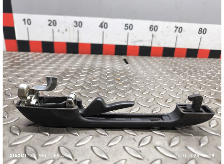 Ручка наружная задняя правая к Volkswagen Golf, 1984г.