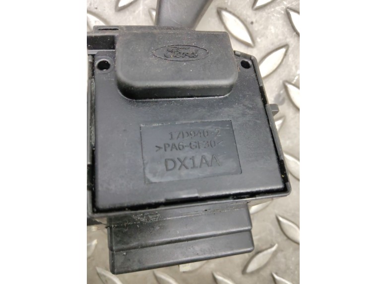 Переключатель поворотов к Переключатель поворотов к Ford Focus undefined г. Focus