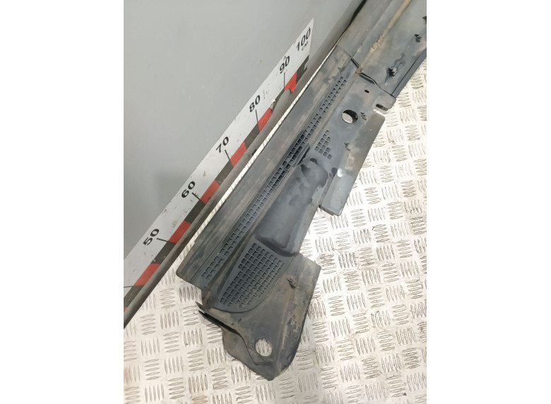 Дождевик к Peugeot 406, 2001г.