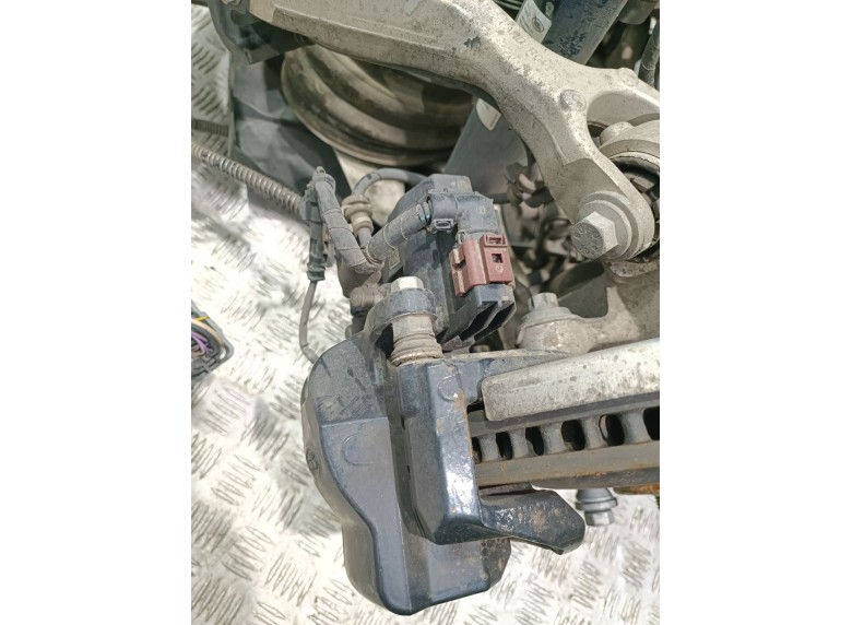 Суппорт задний правый к Суппорт задний правый к Land-Rover RangeRover undefined г. Range Rover