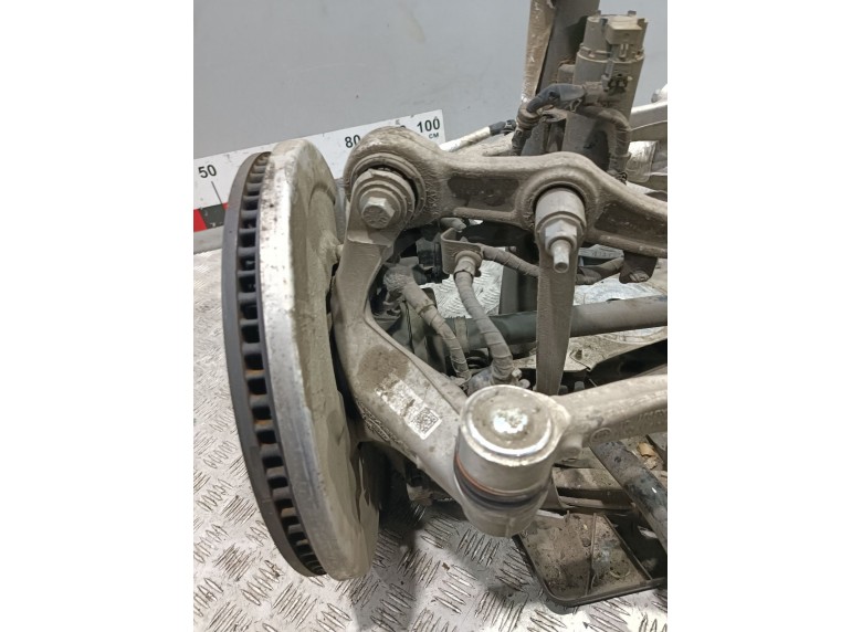 Цапфа задняя (ось ступицы) к Цапфа задняя правая (ось ступицы) к Land-Rover RangeRover undefined г. Range Rover