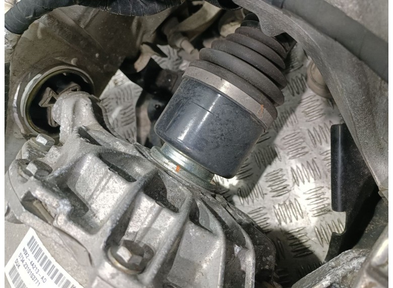 Полуось задняя (приводной вал, ШРУС) к Land-Rover Range Rover