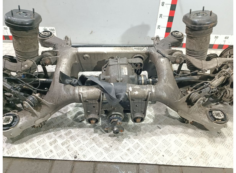 Балка подвески задняя к BMW 5 G30/G31, 2017г.