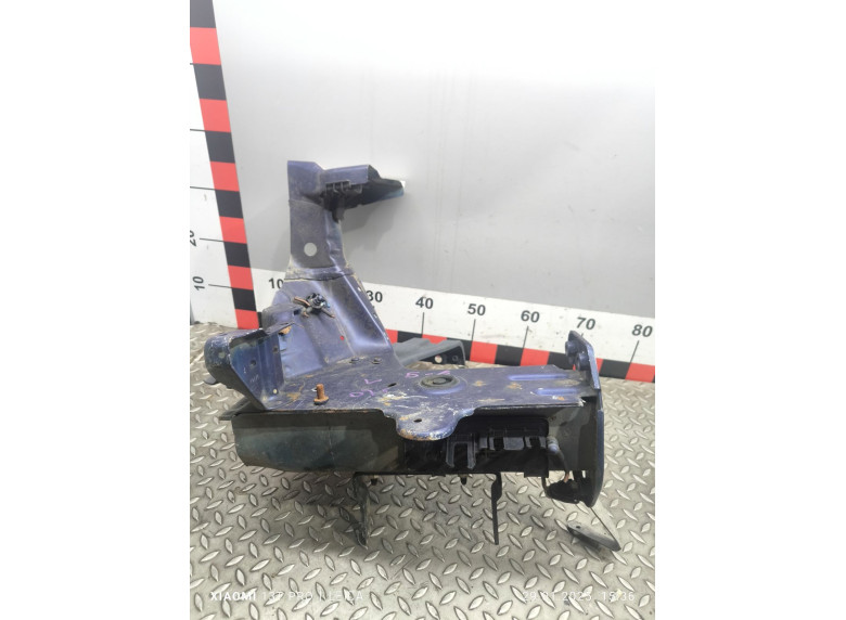 Лонжерон левый к Volkswagen Passat, 2006г.