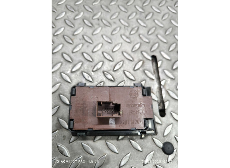 Кнопка корректора фар к Citroen Jumper, 2012г.