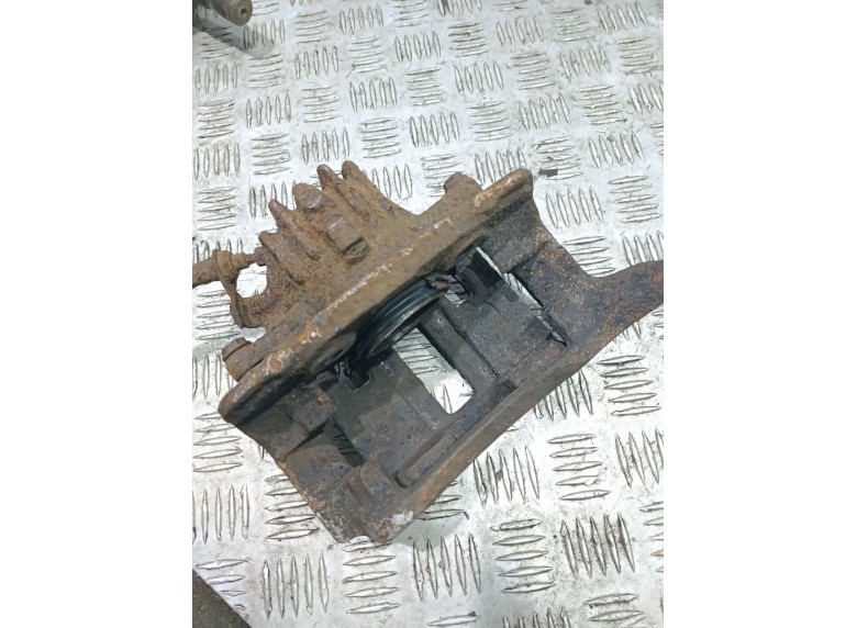 Суппорт передний левый к Суппорт передний левый к Peugeot 406 undefined г. 406