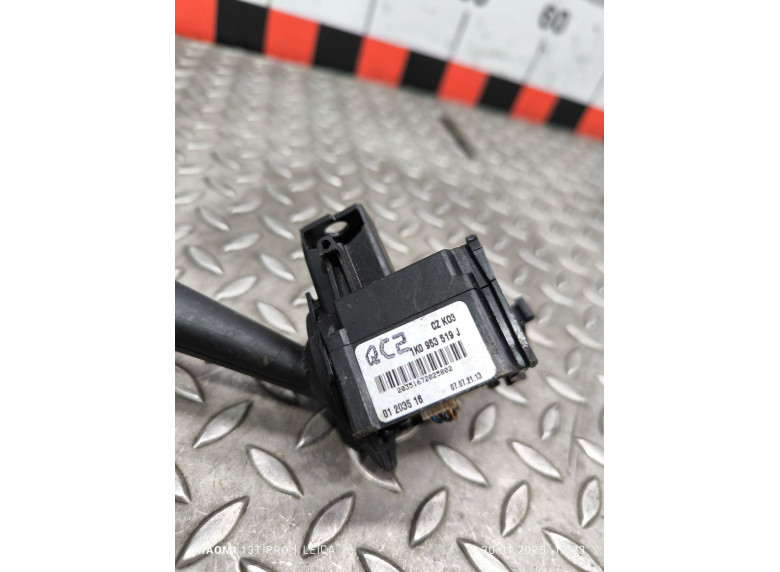 Переключатель дворников к Volkswagen Golf, 2007г.