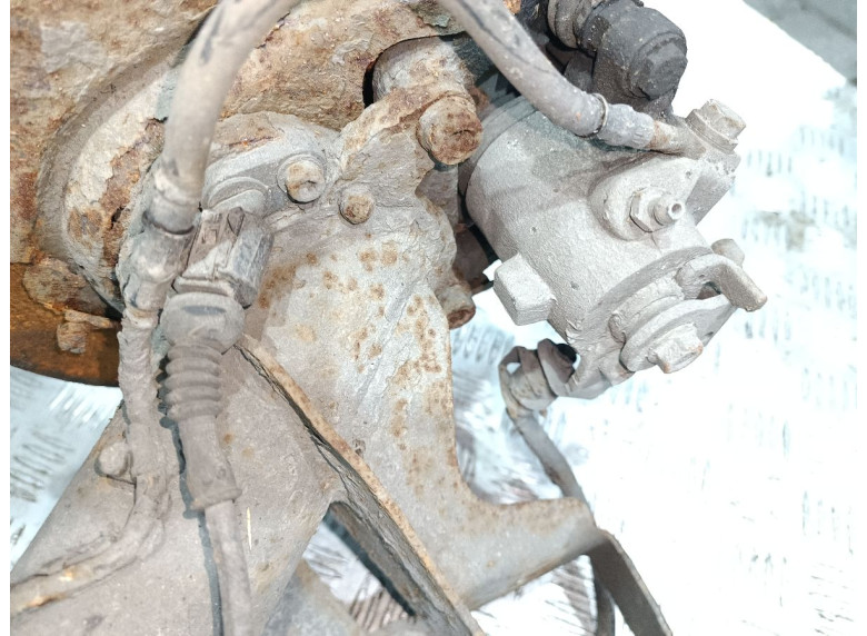 Ступица задняя правая к Volkswagen Golf, 2000г.