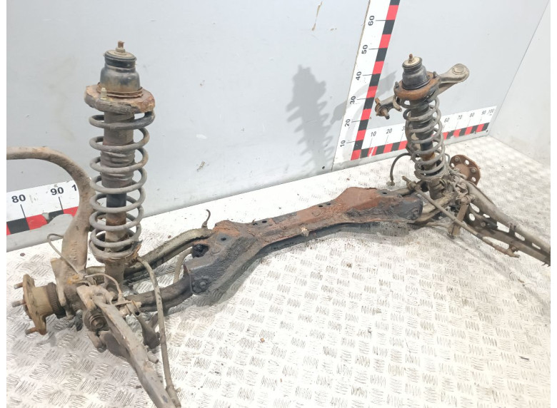 Балка подвески задняя к Rover 600, 1998г.