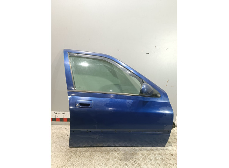 Замок двери передней правой к Peugeot 406, 2000г.