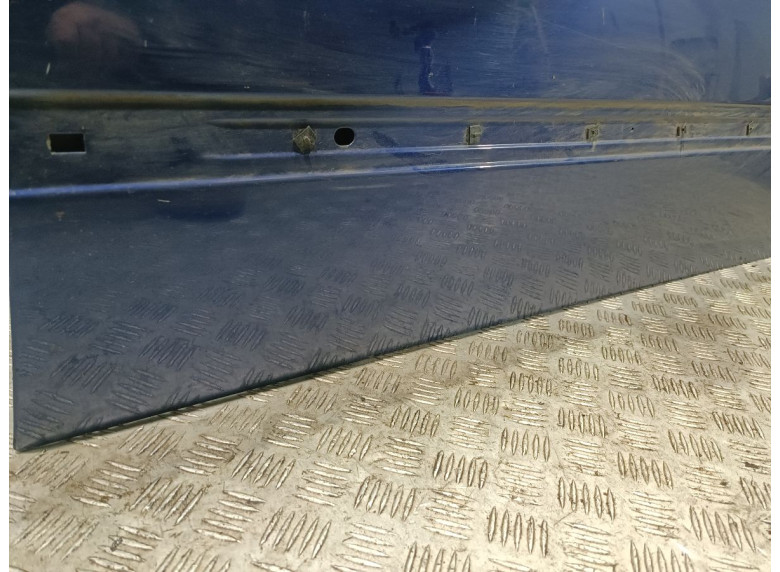 Дверь передняя правая к Peugeot 406, 2000г.