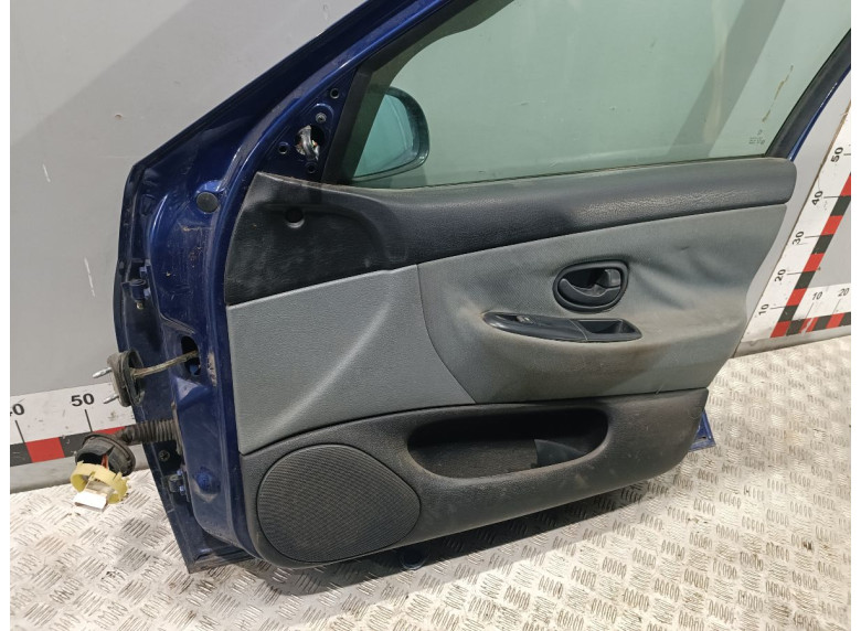 Проводка двери передней правой к Peugeot 406, 2000г.