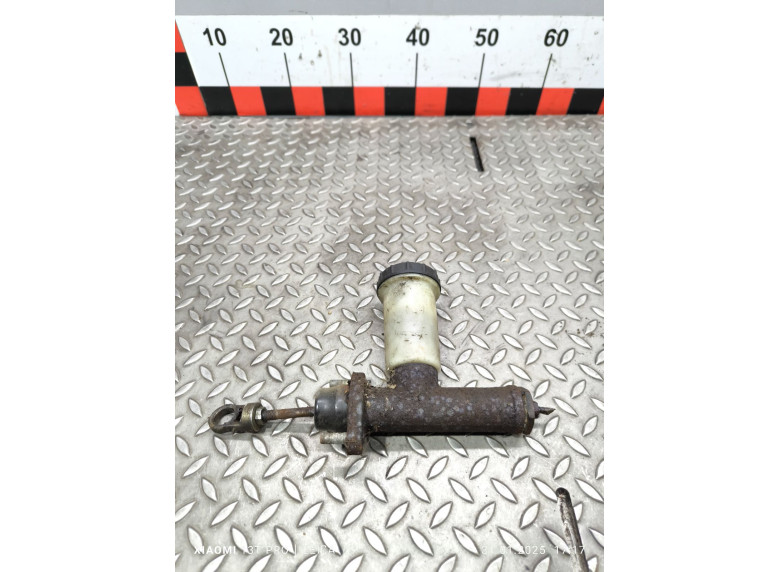 Цилиндр сцепления главный к Газ Газель