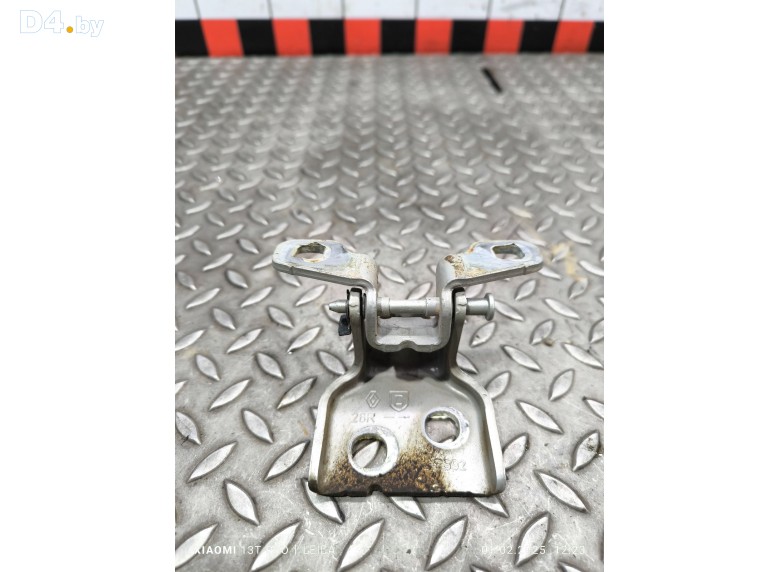 Петля двери передней правой к Renault Duster undefined г.