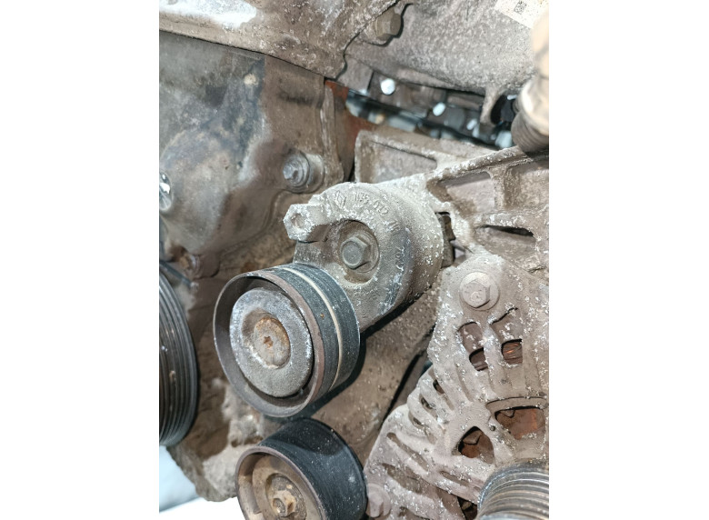 Натяжитель ремня генератора к Renault Duster, 2017г.