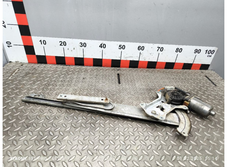 Стеклоподъемник электрический передний левый к Rover 600, 1997г.