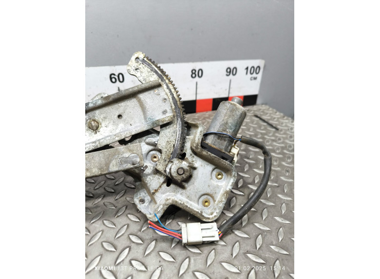 Стеклоподъемник электрический передний левый к Rover 600, 1997г.