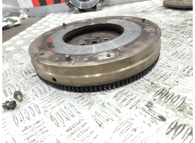 Маховик к Hyundai Galloper, 1999г.