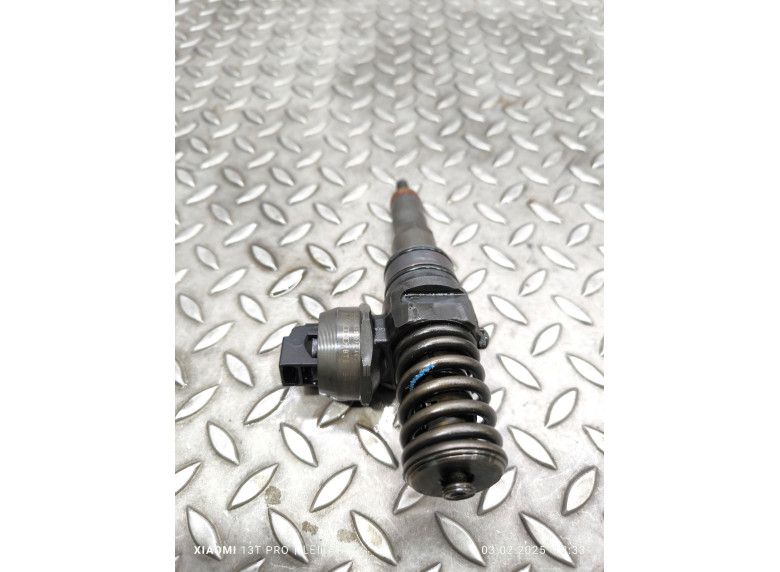 Форсунка к Volkswagen Golf, 2005г.