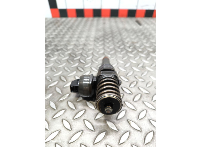 Форсунка к Volkswagen Passat, 2008г.