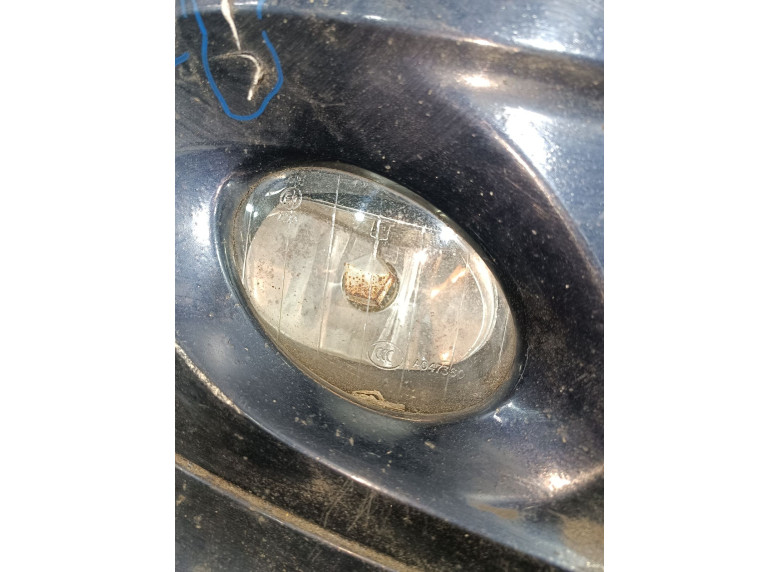 Фара противотуманная правая к Mercedes C W203, 2005г.