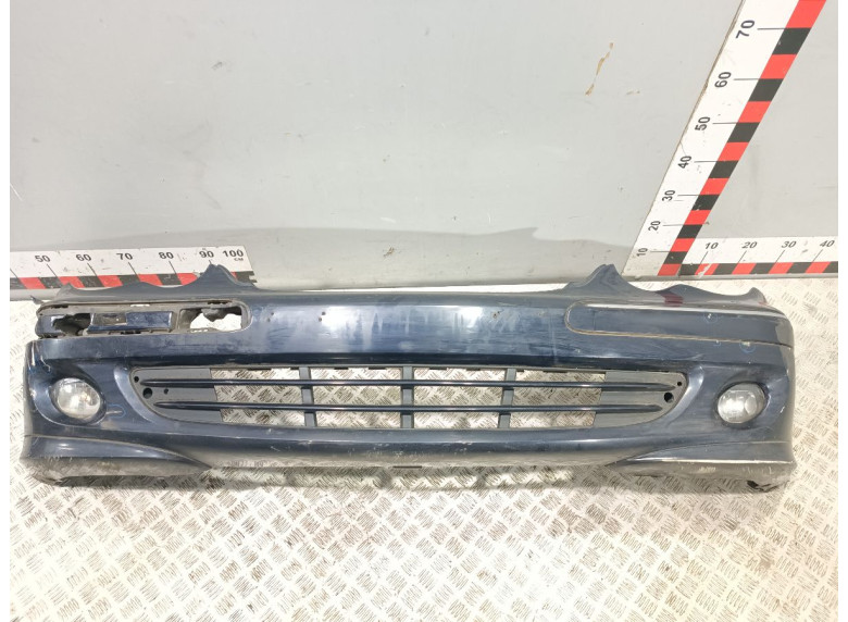 Бампер передний к Mercedes C W203, 2005г.