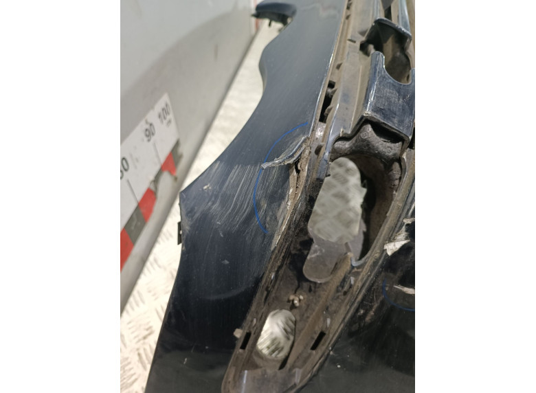 Бампер передний к Mercedes C W203, 2005г.