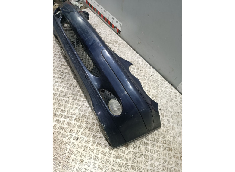 Бампер передний к Mercedes C W203, 2003г.