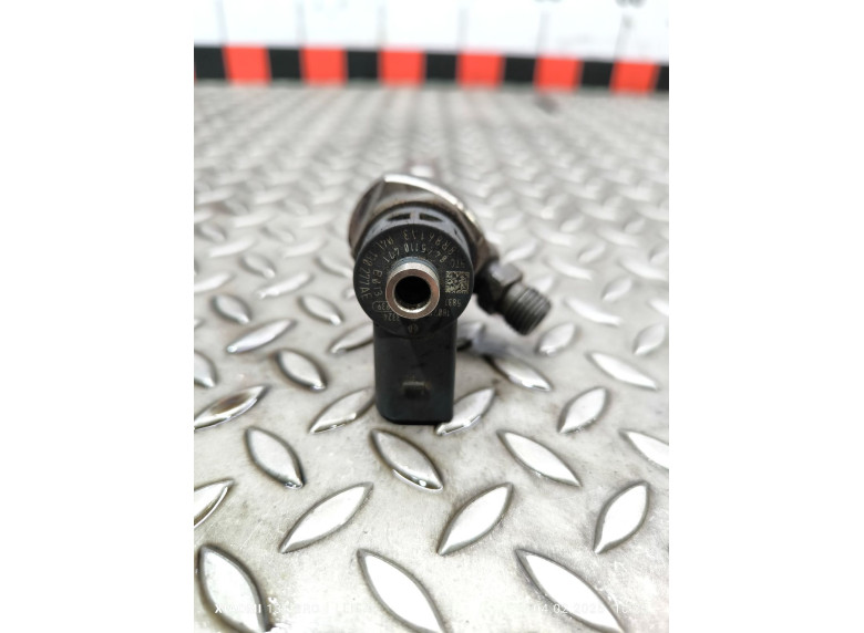 Форсунка к Volkswagen Passat, 2015г.