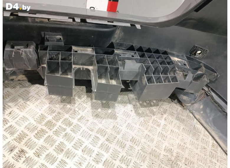 Усилитель бампера заднего к Renault Laguna undefined г.