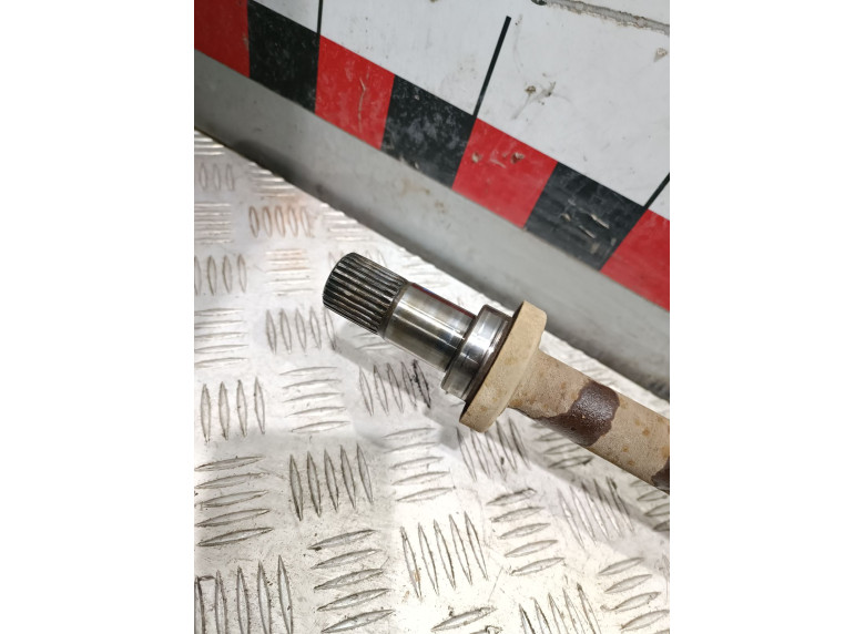 Полуось передняя правая (приводной вал, ШРУС) к Полуось передняя правая (приводной вал, ШРУС) к Geely EmgrandX7 undefined г. Emgrand X7