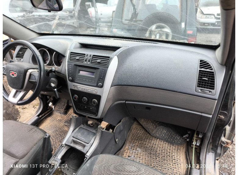 Панель передняя салона (торпедо) к Geely Emgrand X7, 2015г.