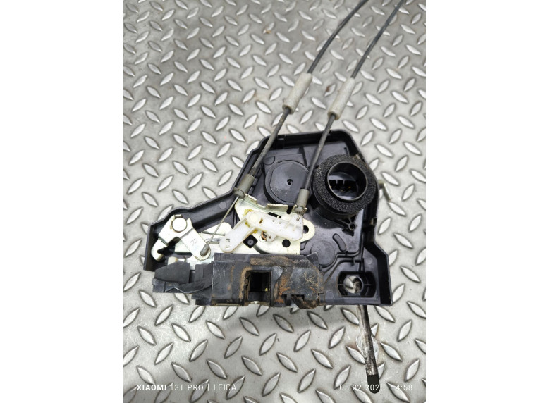 Замок двери передней левой к Geely Emgrand X7, 2014г.