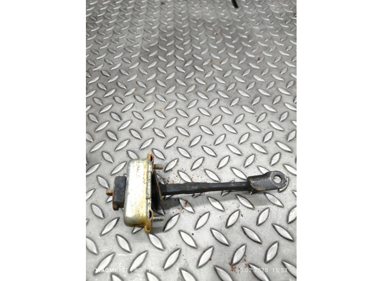 Ограничитель открывания двери к Geely Emgrand X7, 2014г.