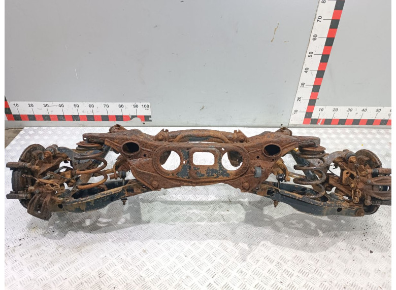 Балка подвески задняя к Geely Emgrand X7, 2015г.