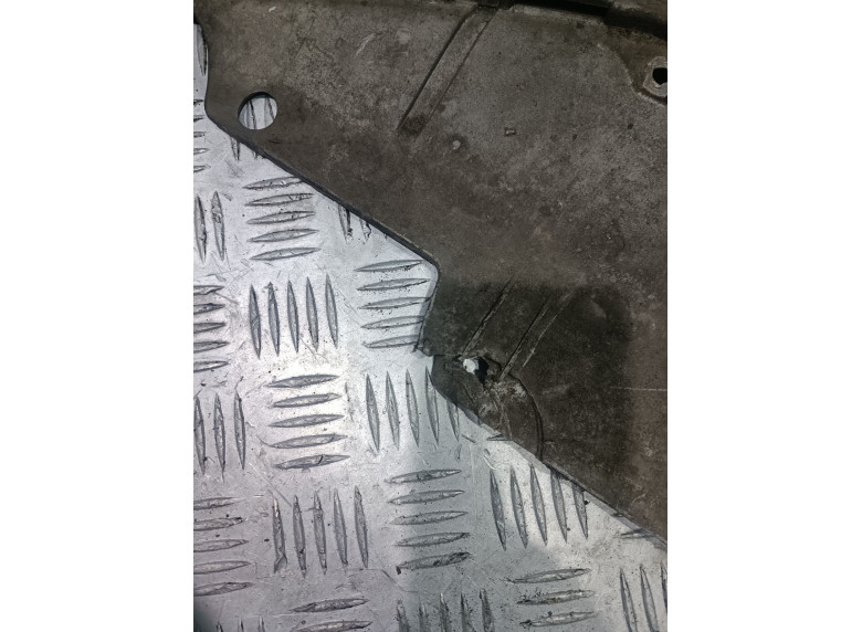 Бампер передний к Opel Corsa, 2011г.