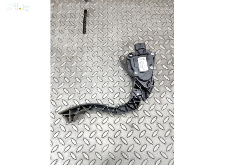 Педаль газа к Renault Duster undefined г.