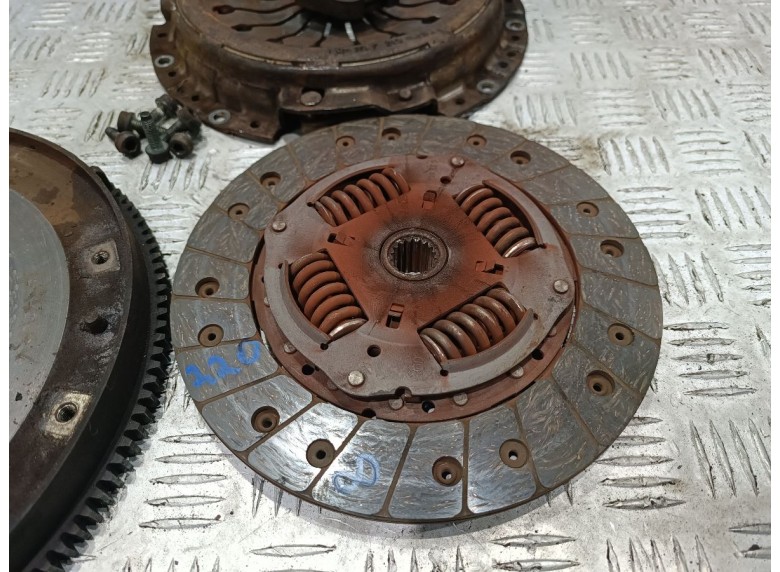 Комплект сцепления к Комплект сцепления к Peugeot 406 undefined г. 406