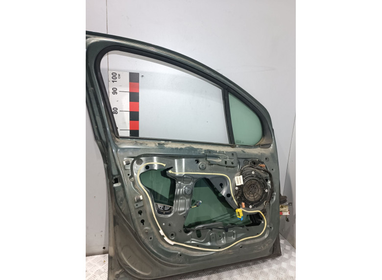 Дверь передняя левая к Citroen C3, 2010г.